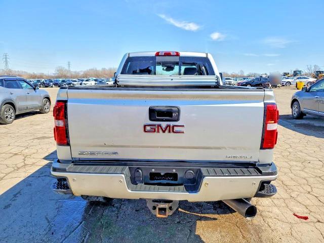 2018 GMC Sierra K2500 Denali