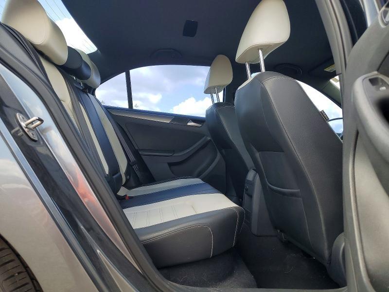 2016 Volkswagen Jetta Sport