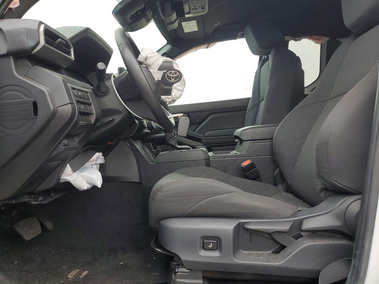 2025 Toyota Tacoma SR