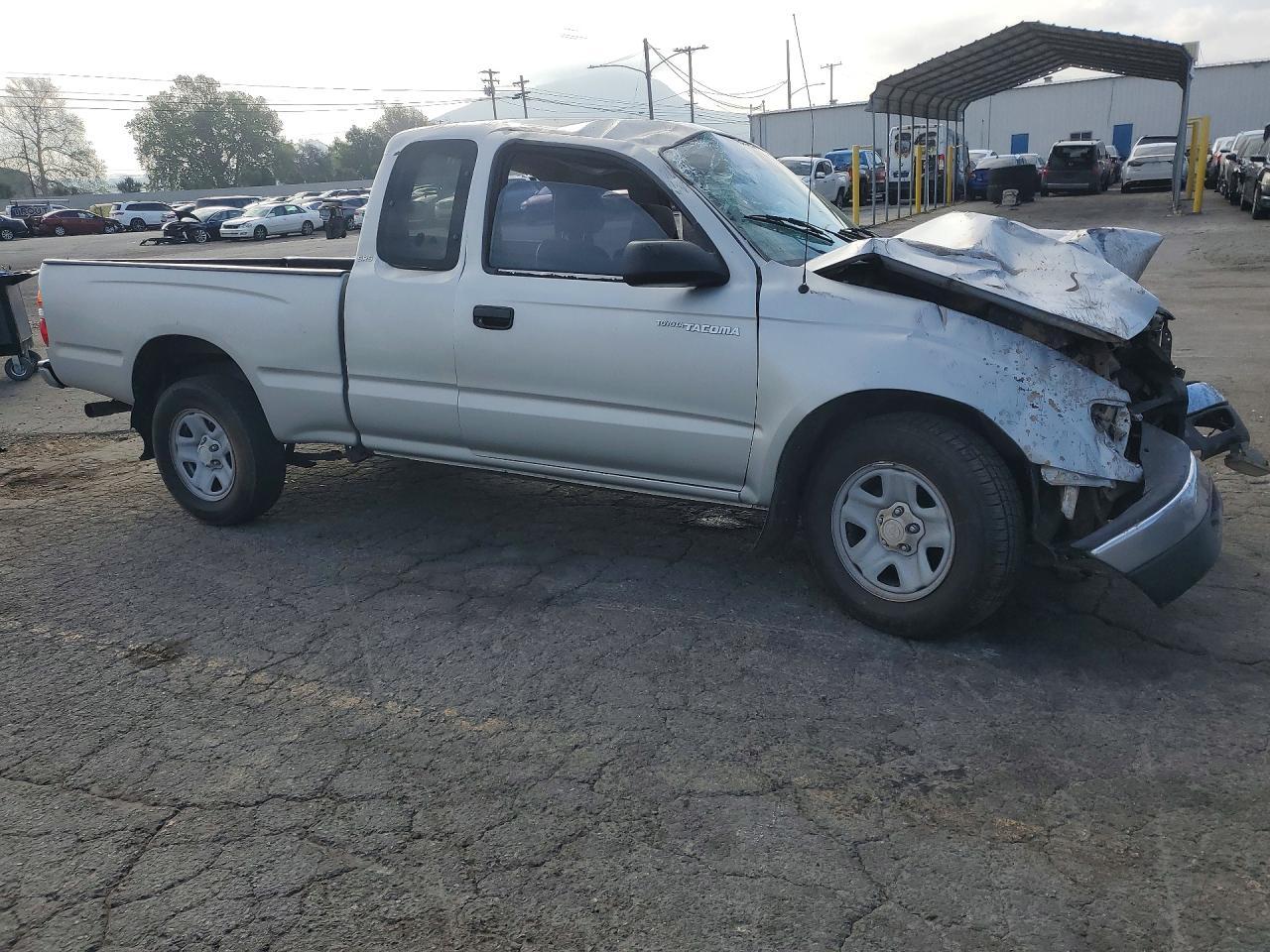 2003 Toyota Tacoma Base