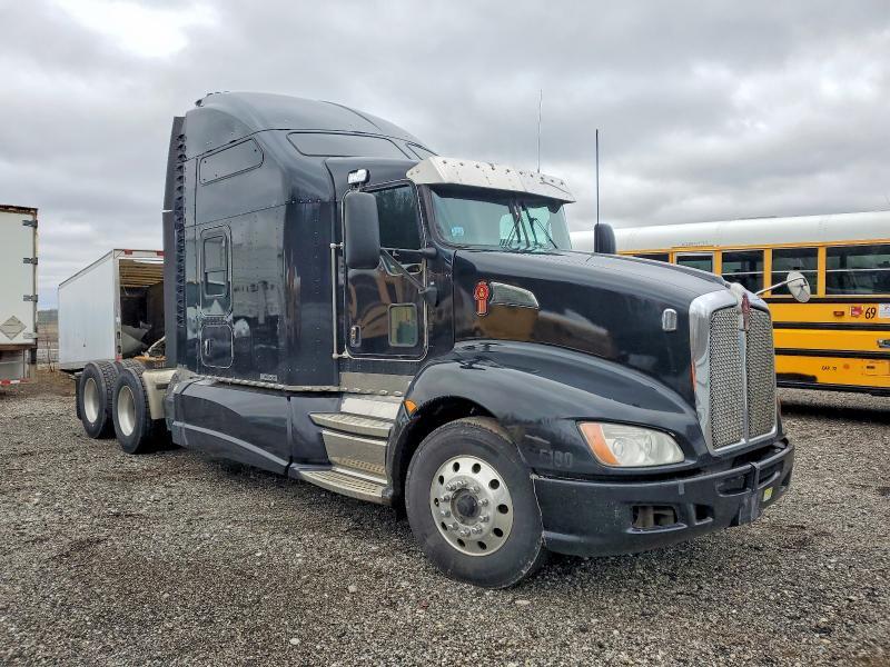2015 Kenworth Constructi-semi Truck