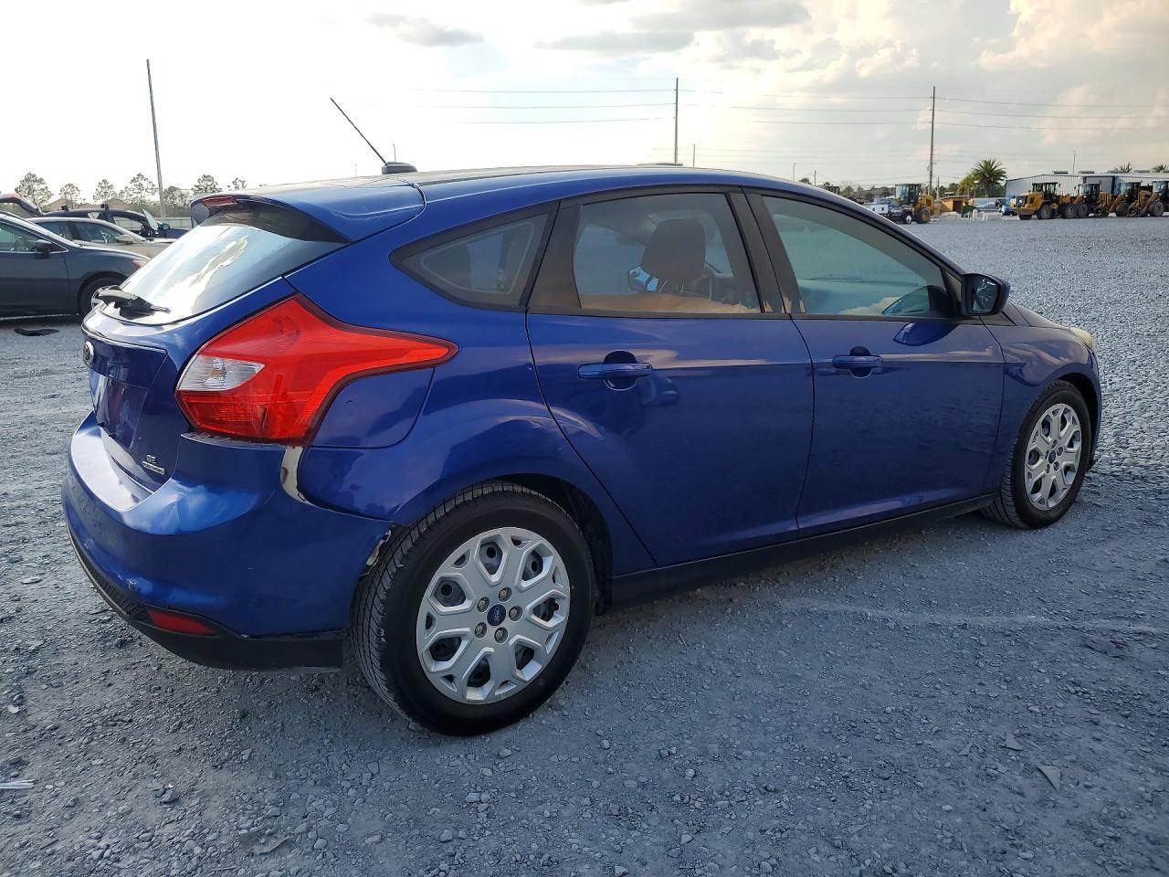 2012 Ford Focus se