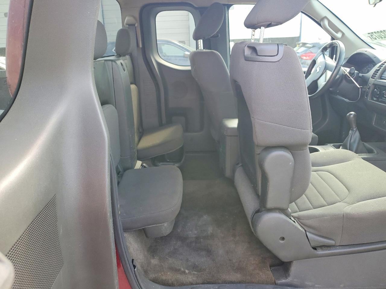 2012 Nissan Frontier S