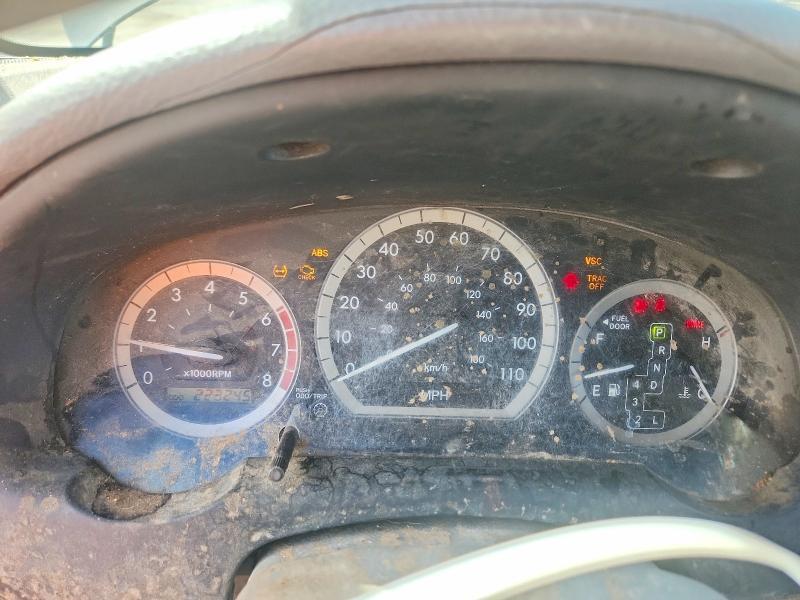 2004 Toyota Sienna xle