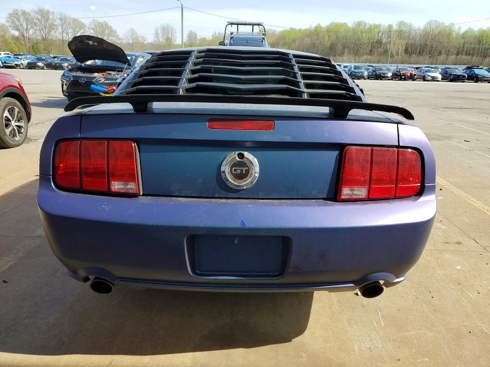 2005 Ford Mustang gt
