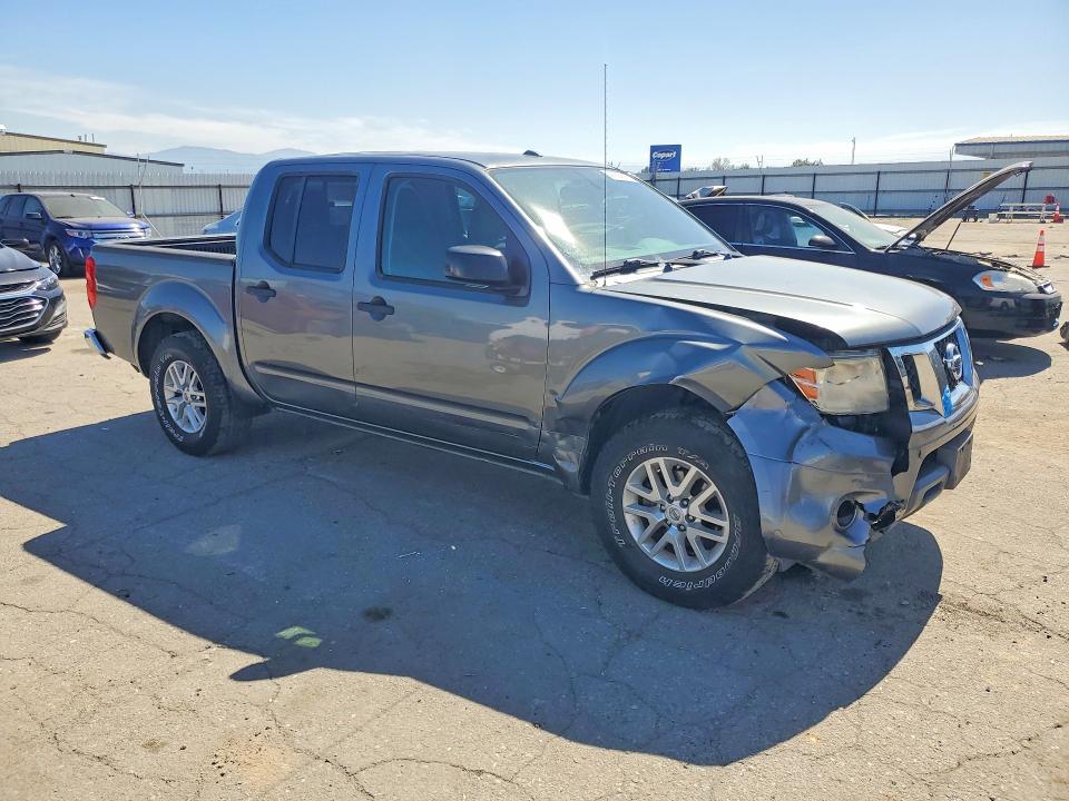 2016 Nissan Frontier SV