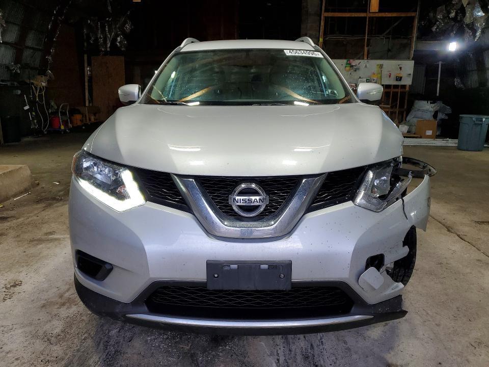 2015 Nissan Rogue sv