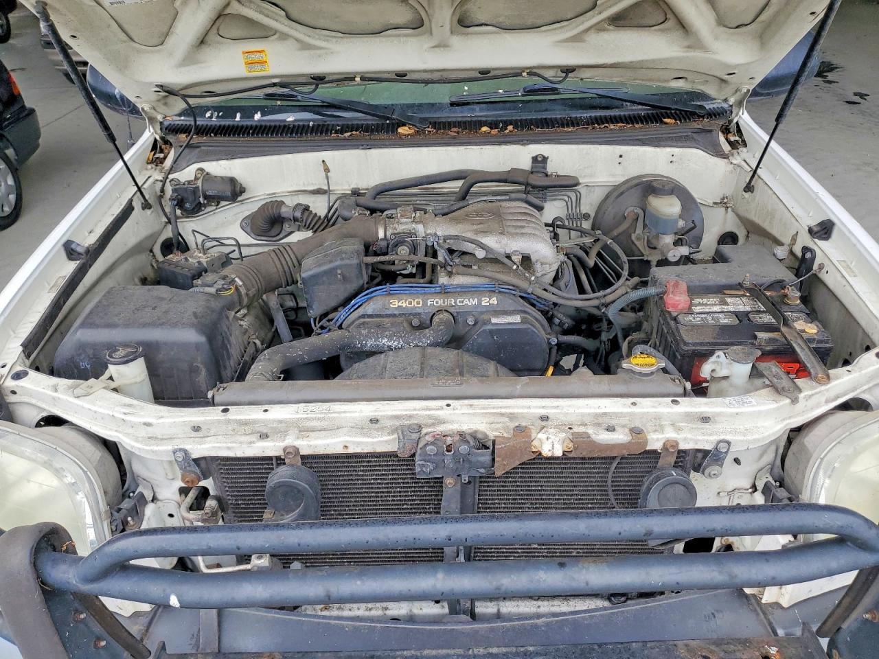2004 Toyota Tundra Base