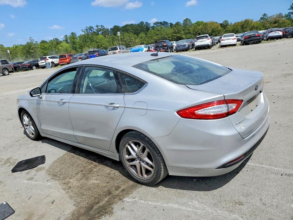 2016 Ford Fusion se