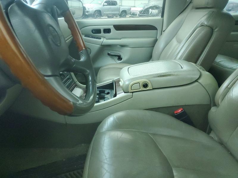 2002 Cadillac Escalade Luxury