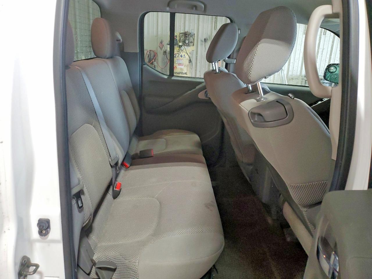 2010 Nissan Frontier SE V6