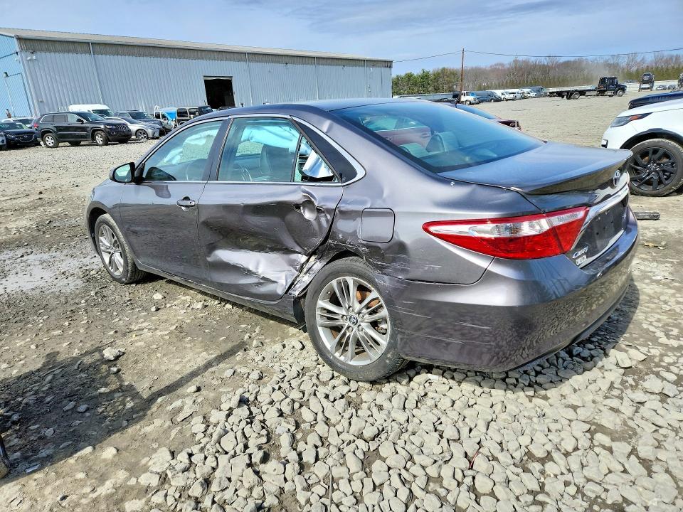 2015 Toyota Camry se