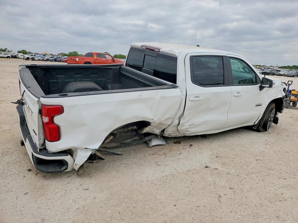 2020 Chev Silve