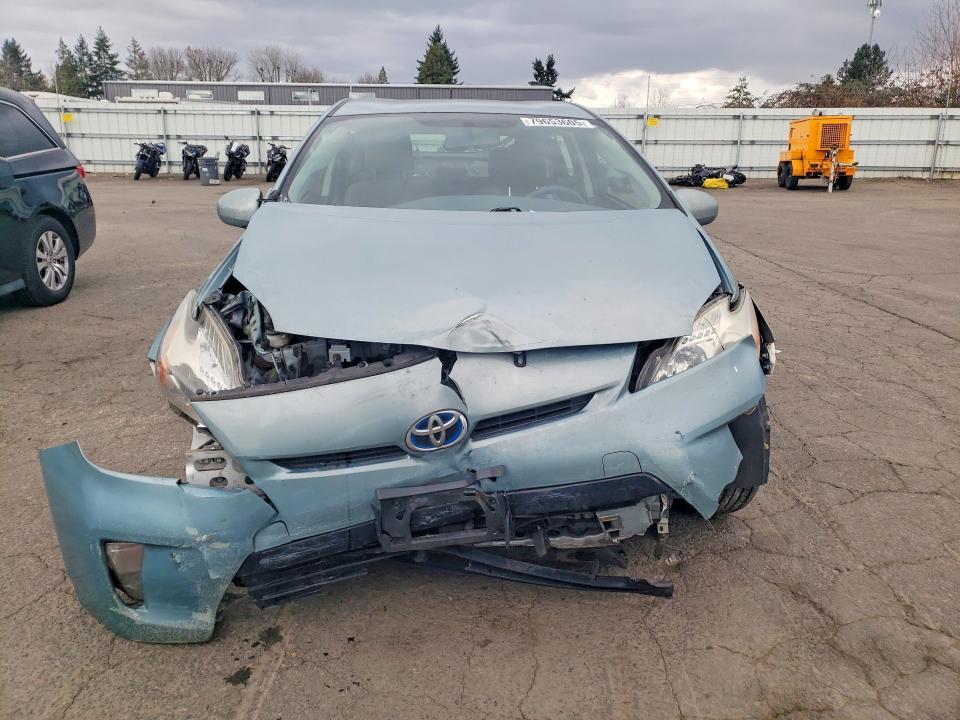 2014 Toyota Prius Three