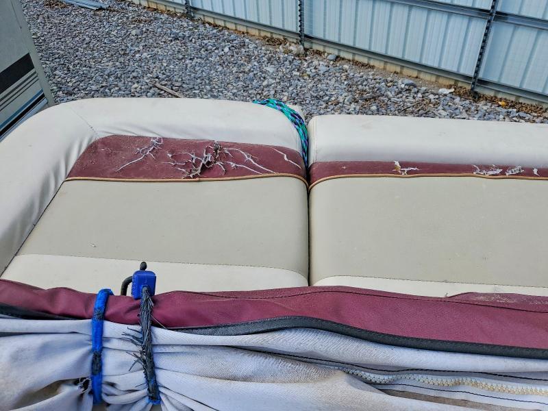 2000 Fishhawk Boat