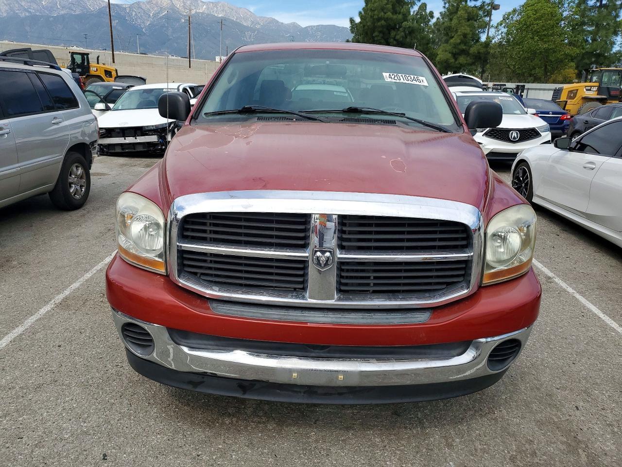 2006 Dodge RAM 1500 ST