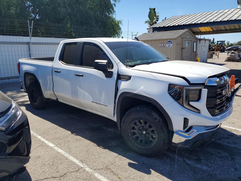 2024 GMC Sierra C1500