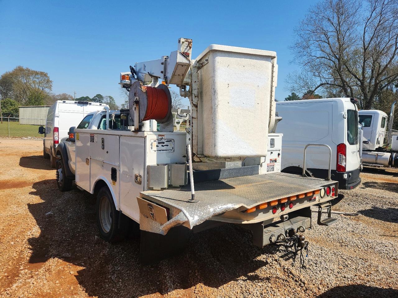 2012 Ford F450 Super Duty Bucket Truck