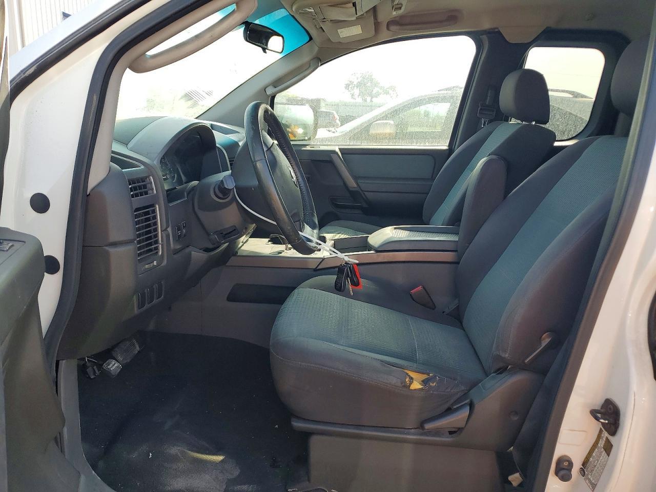 2007 Nissan Titan XE