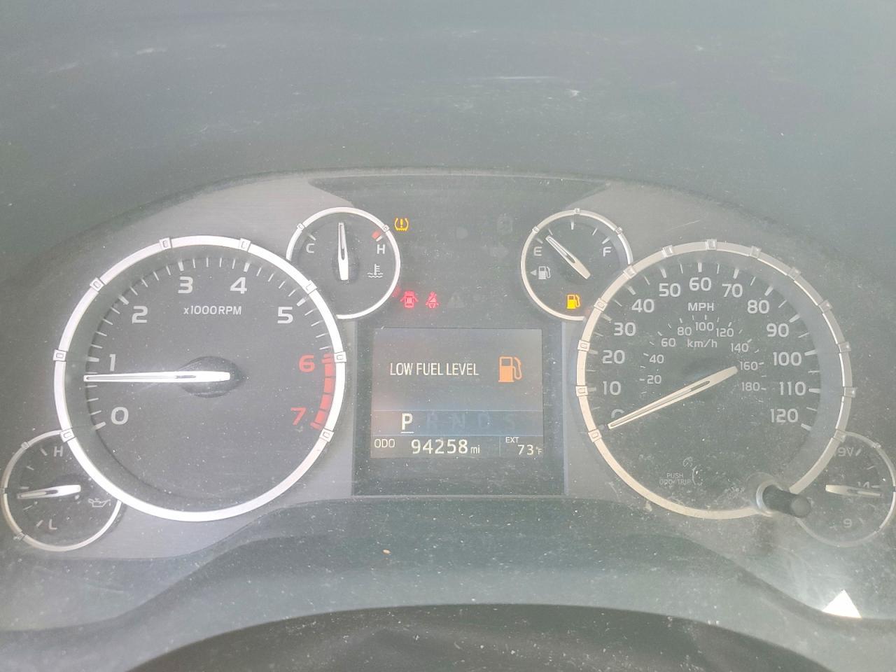 2015 Toyota Tundra SR5