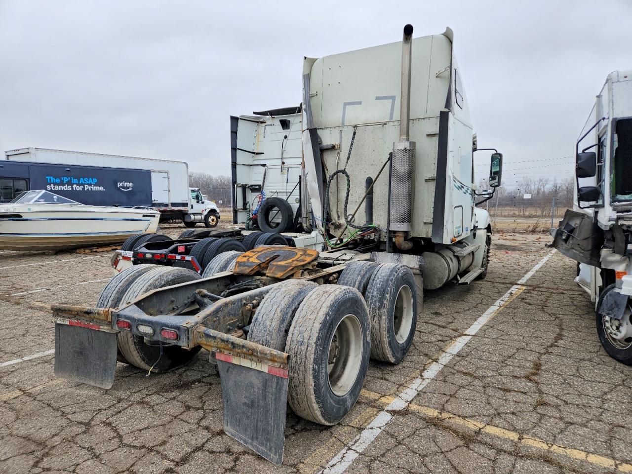 2010 Freightliner Columbia Semi Truck