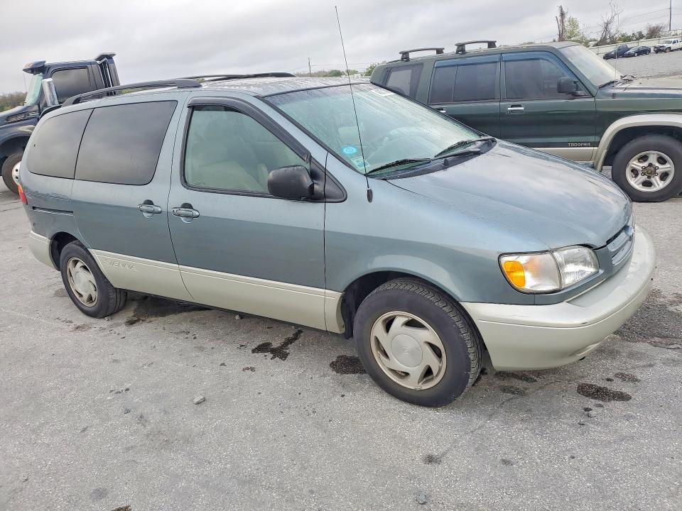 1998 Toyota Sienna xle
