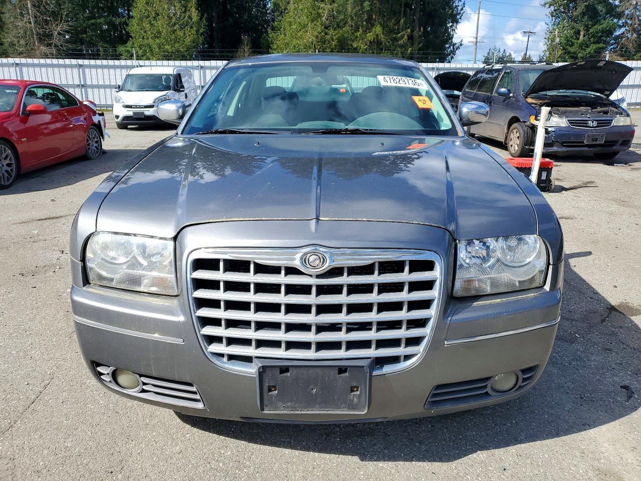 2010 Chrysler 300 Touring