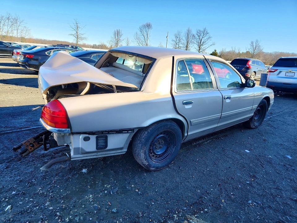 1998 Ford Crown Victoria lx