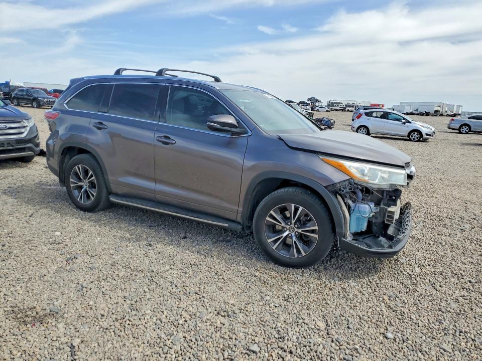 2016 Toyota Highlander xle