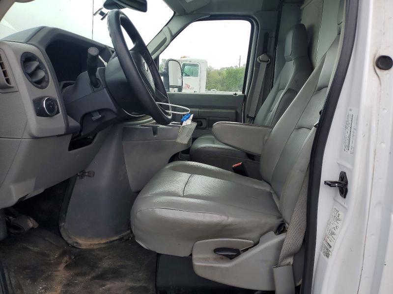 2021 Ford Econoline E350 Super Duty Cutaway van