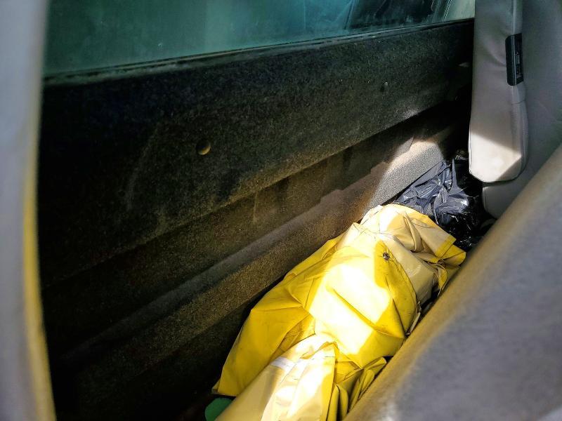 2000 Ford F650 Super Duty Flatbed Truck