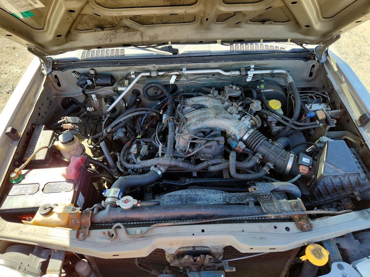 2004 Nissan Frontier XE-V6