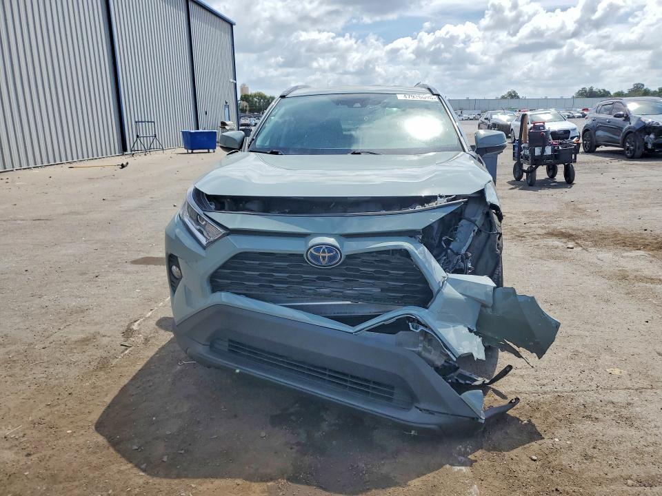 2020 Toyota Rav4 Hybrid xle