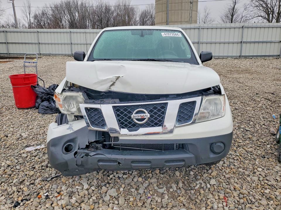 2015 Nissan Frontier S