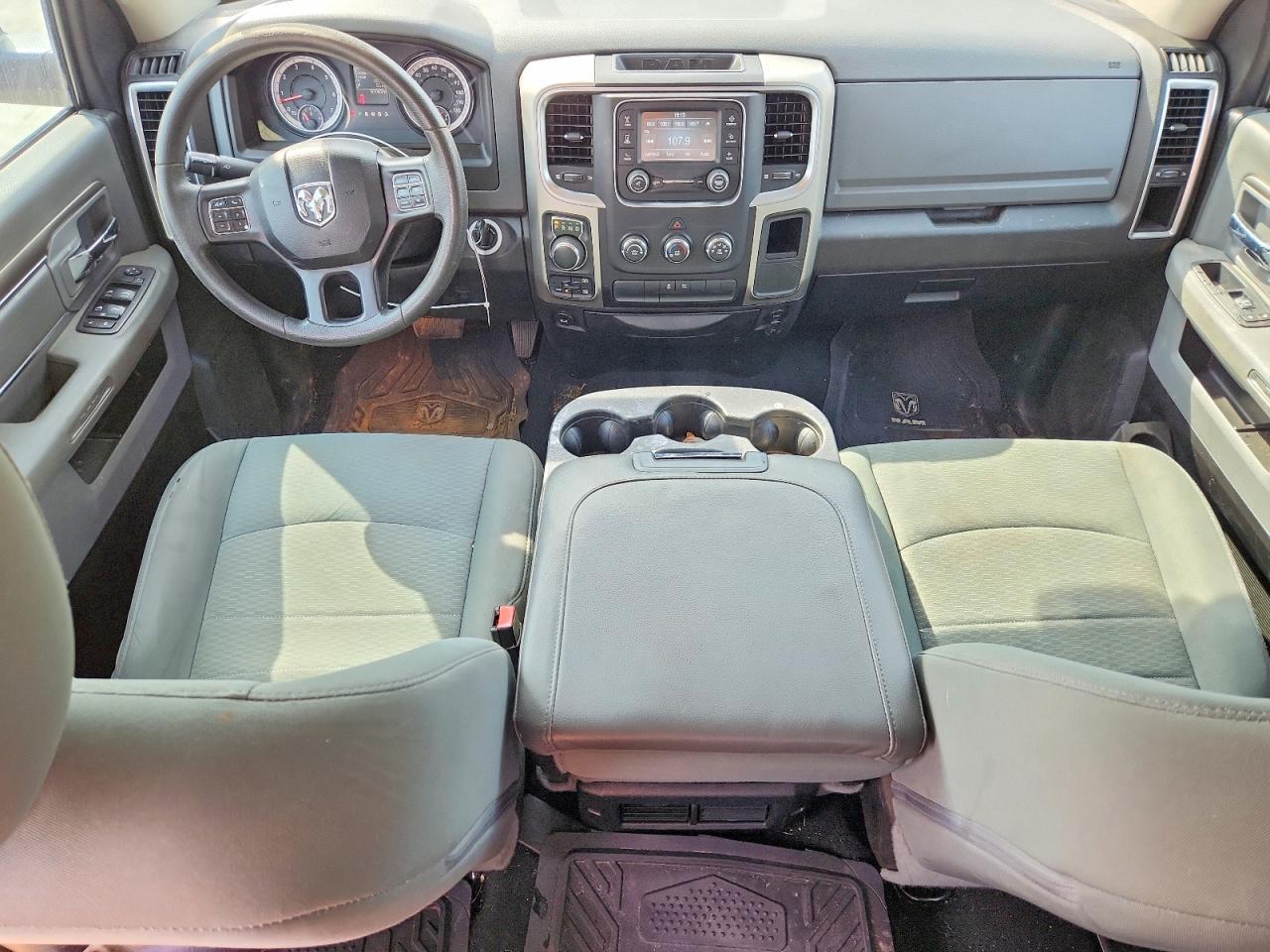 2019 Dodge RAM 1500 Classic SLT