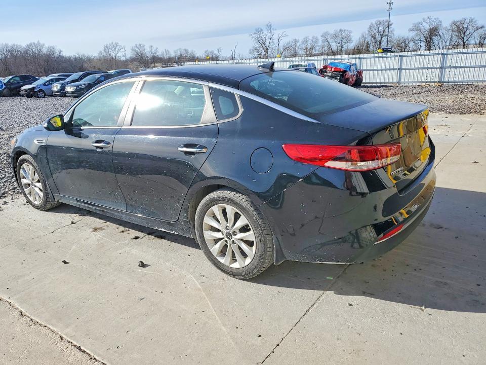 2018 KIA Optima lx