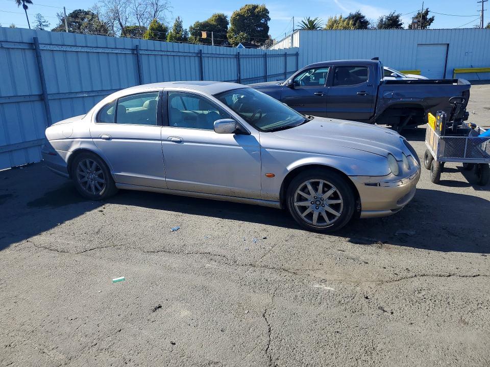 2001 Jaguar S-type