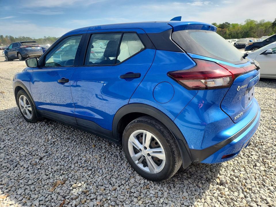 2022 Nissan Kicks s