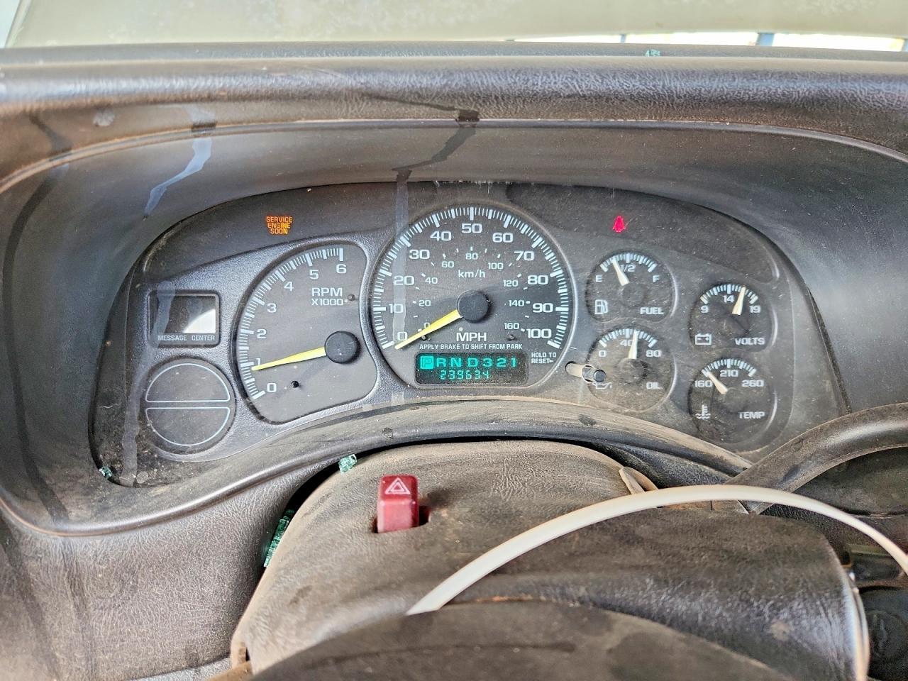 2000 Chevrolet Silverado C1500