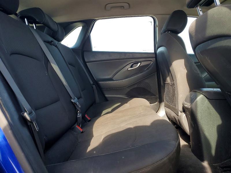 2019 Hyundai Elantra gt Base