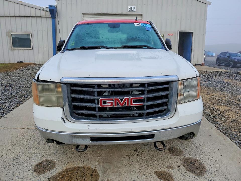 2009 GMC Sierra C2500 Heavy Duty