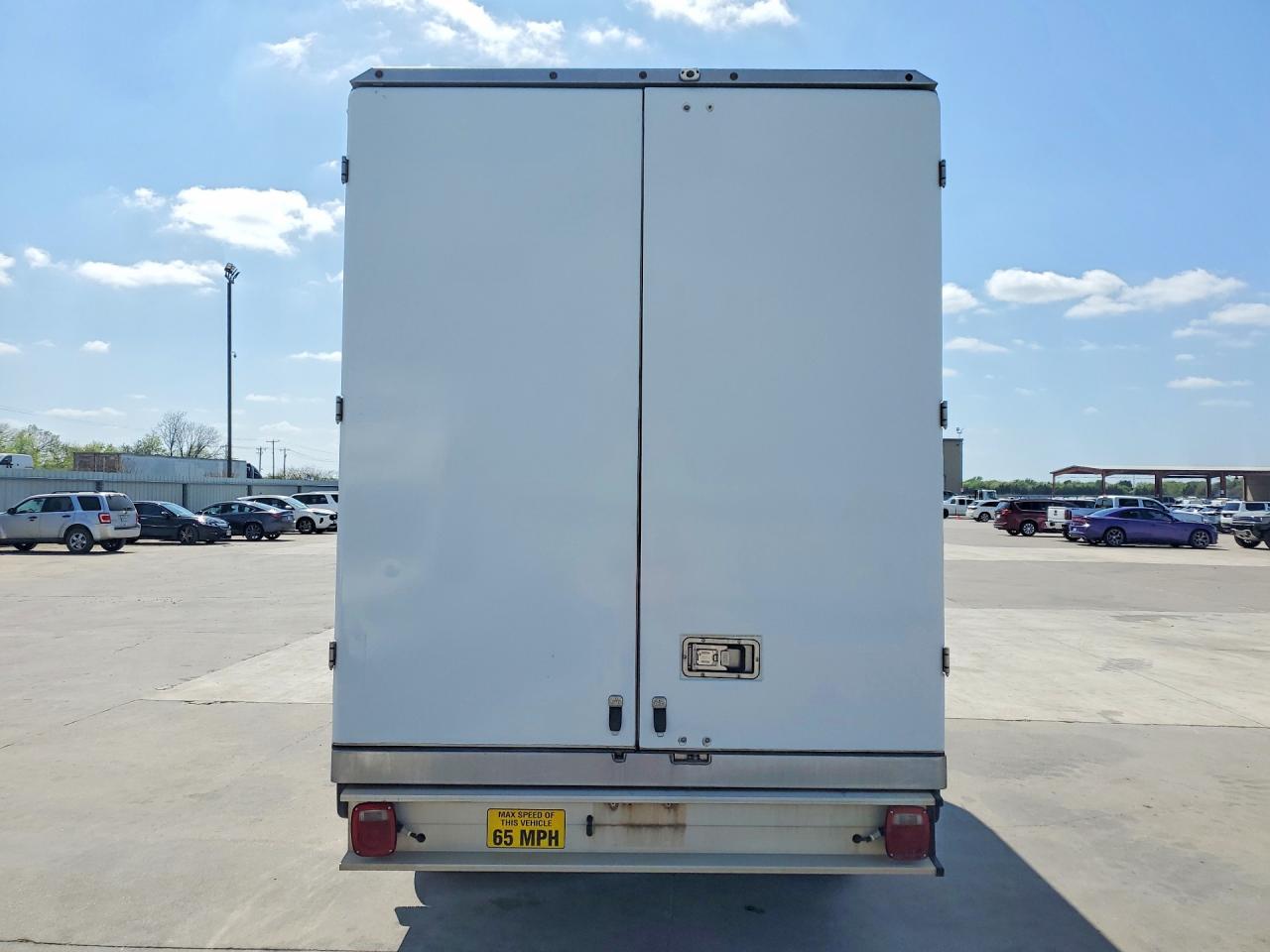 2022 Ford Transit Delivery Truck
