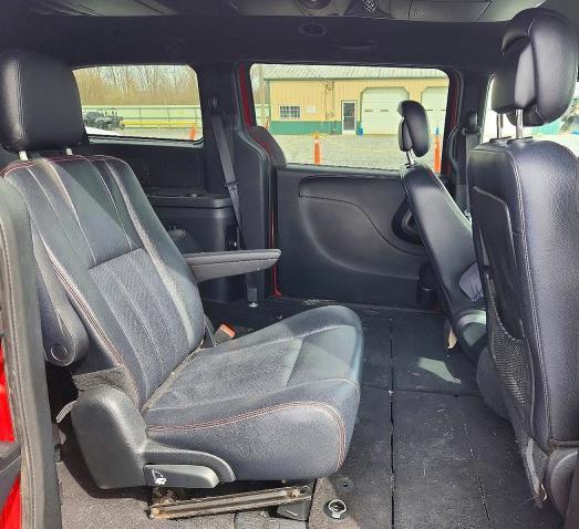 2014 Dodge Grand Caravan r