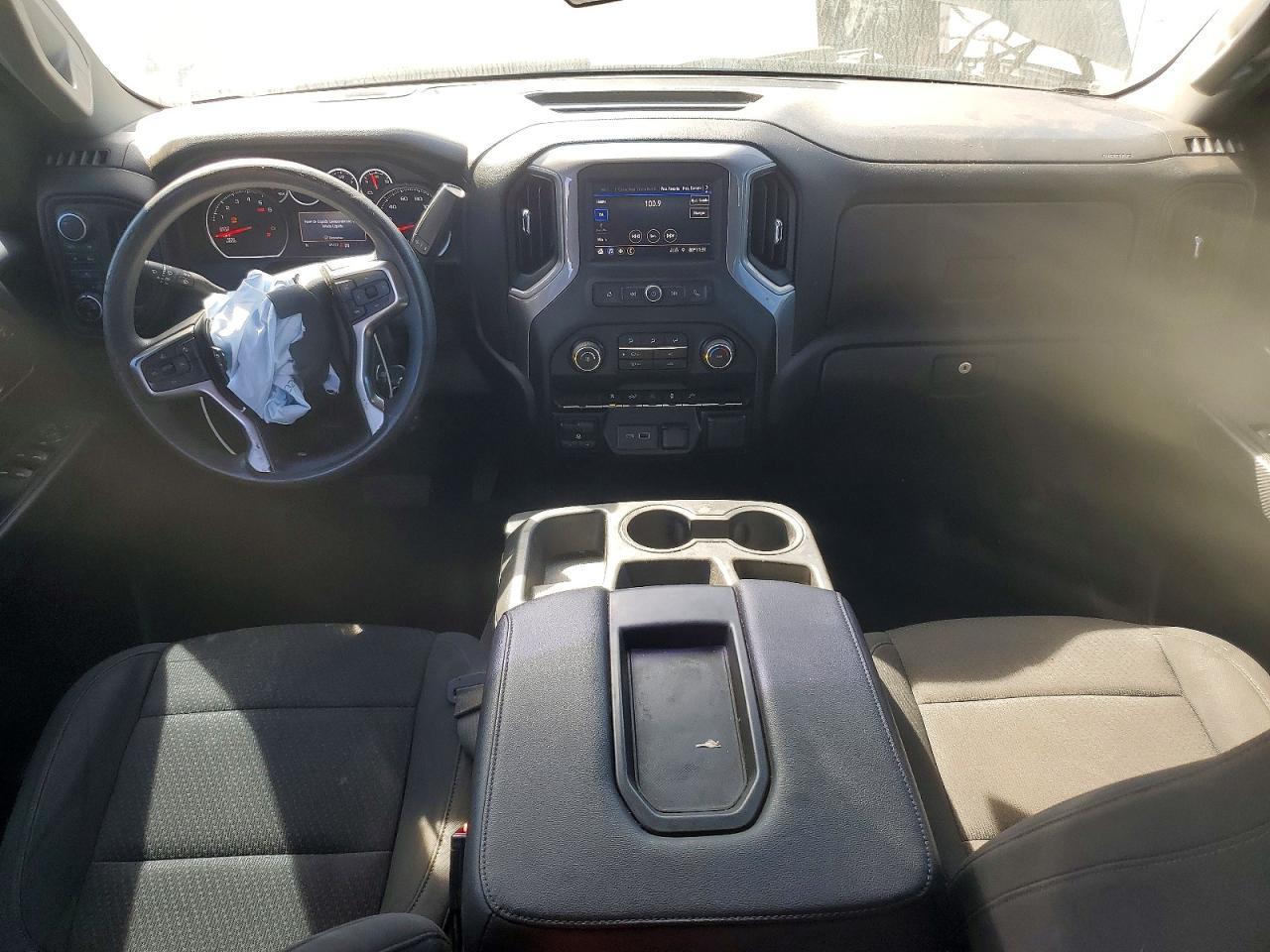 2021 Chevrolet Silverado K1500 Custom