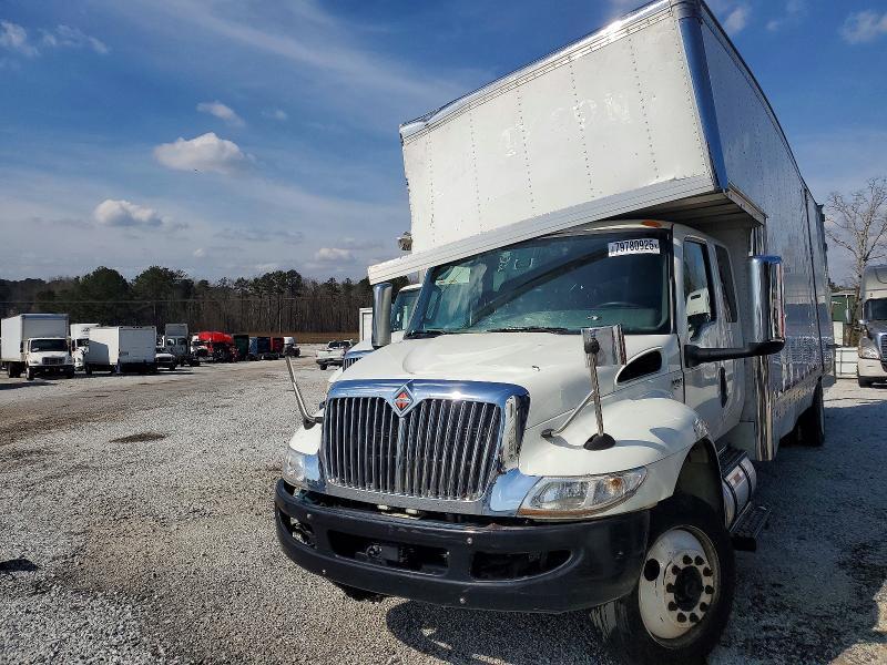 2022 International MV607 BOX Truck