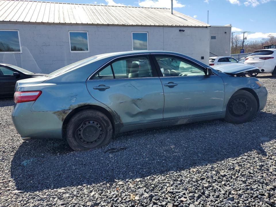 2008 Toyota Camry le