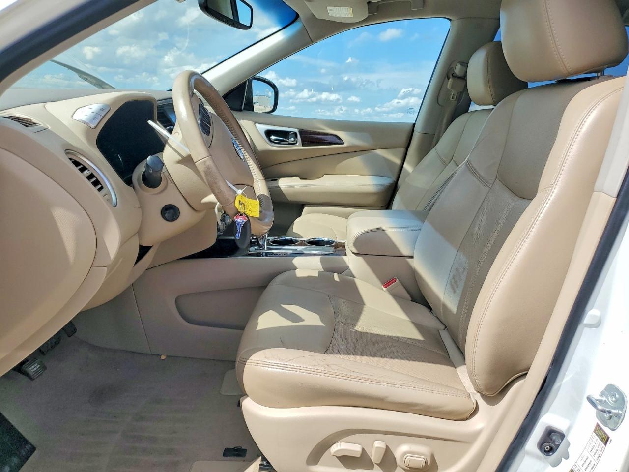 2014 Nissan Pathfinder Platinum