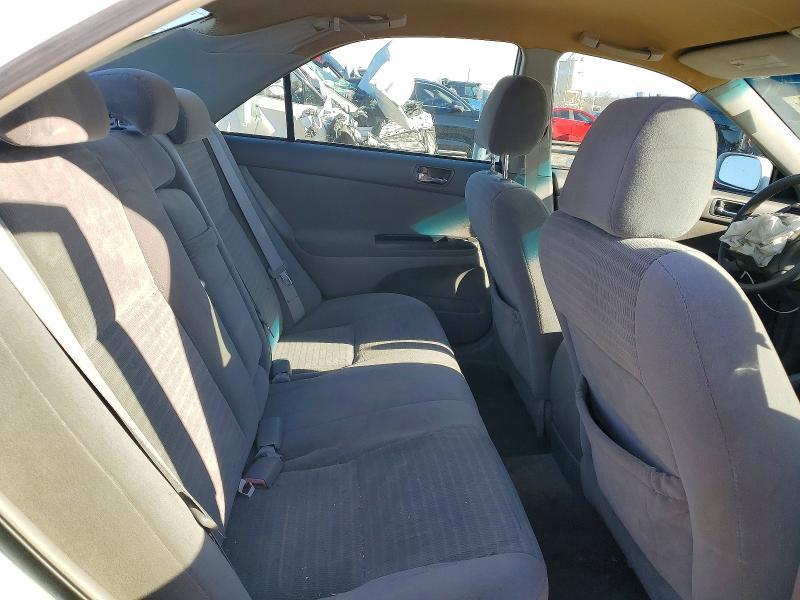 2006 Toyota Camry le