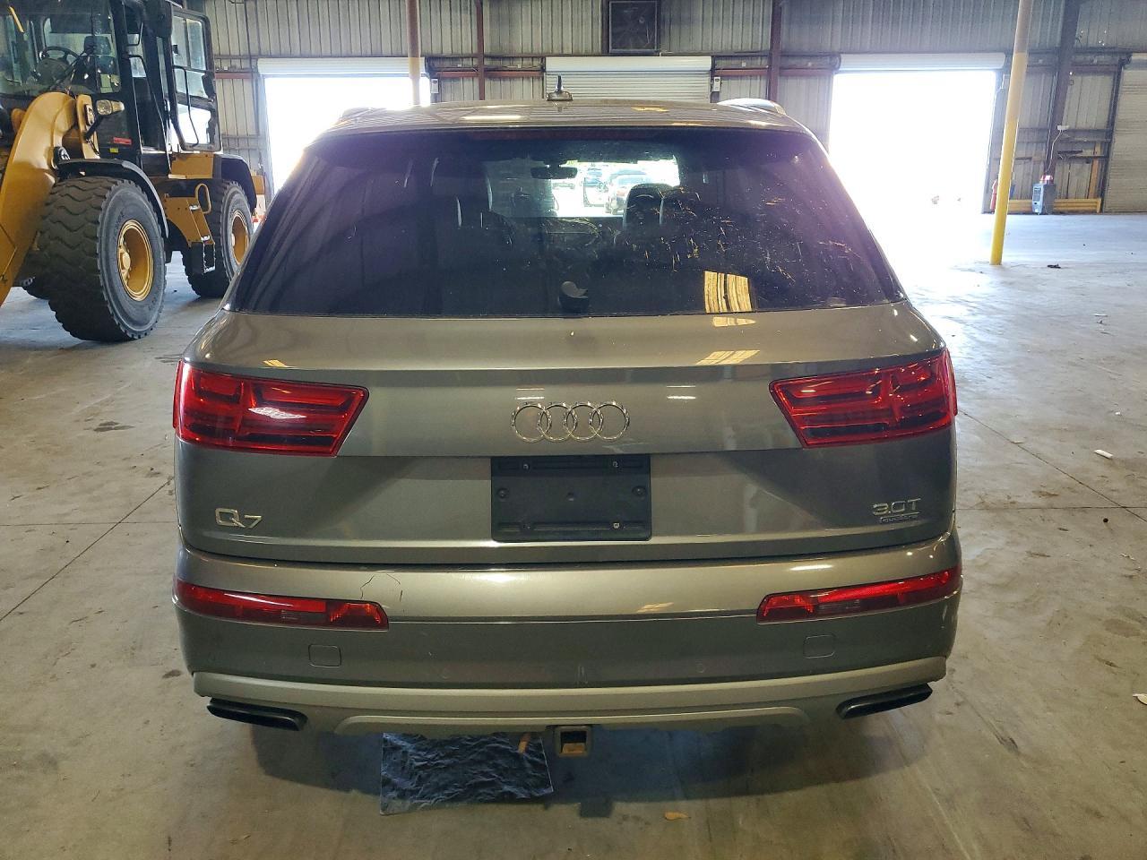 2017 Audi Q7 Premium Plus