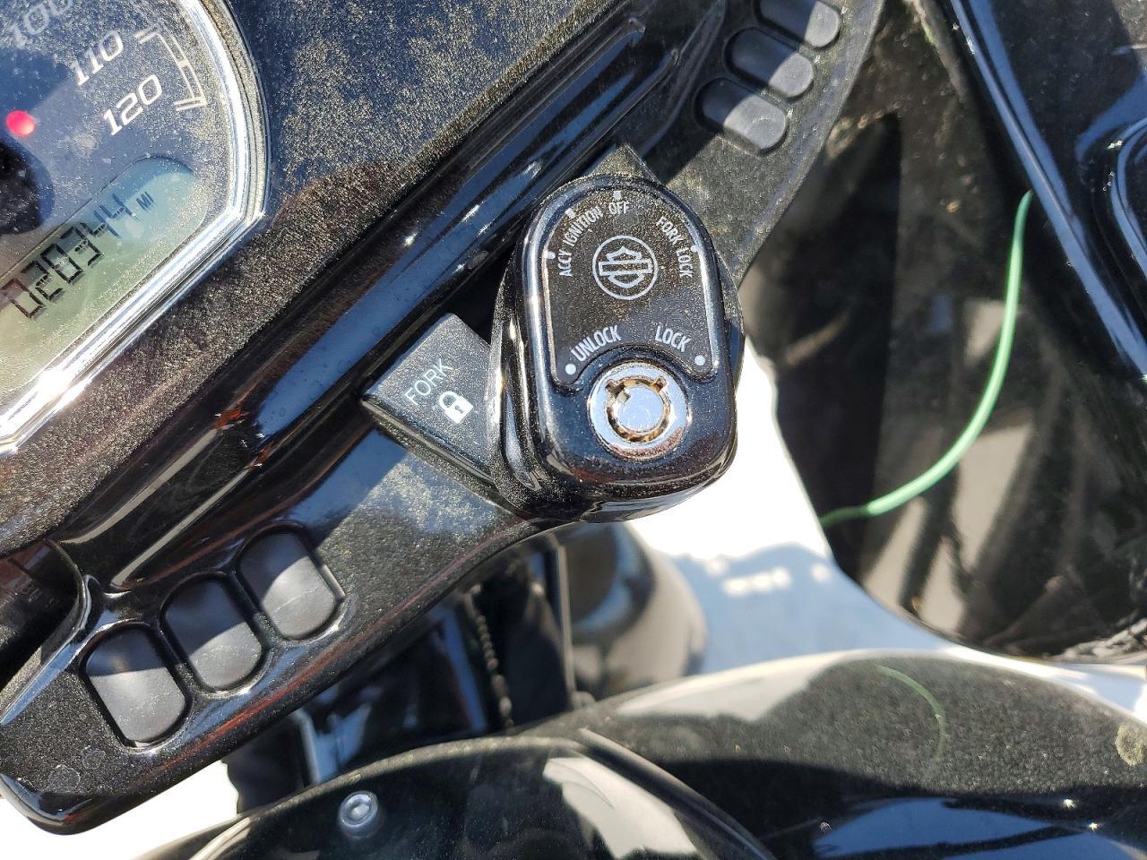 2022 Harley-Davidson Fltrxst
